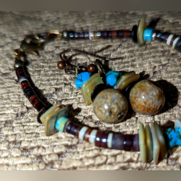 Quality Handmade earrings & bracelet set - Picture 2 of 13